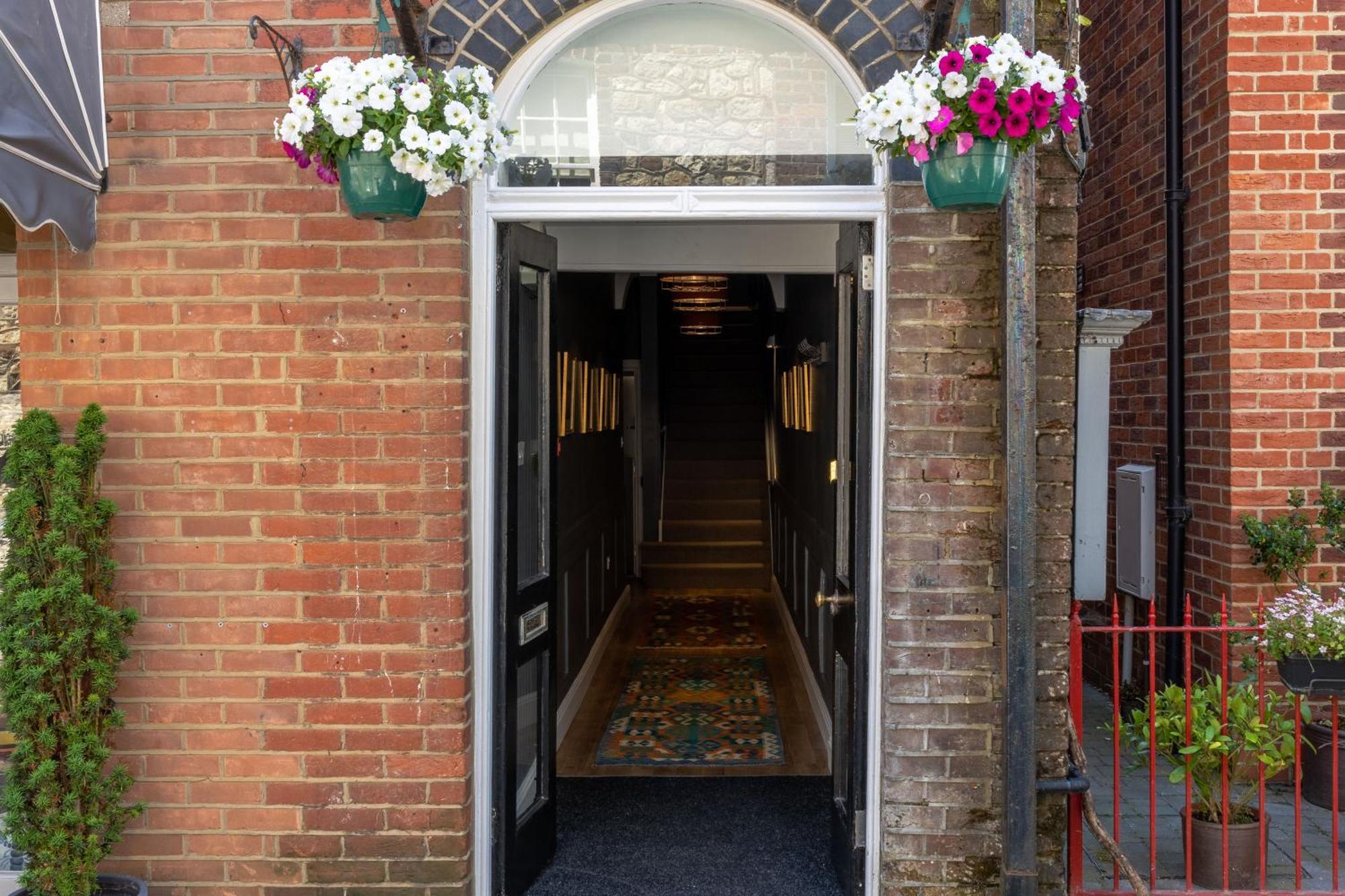 The George Hotel And Beach Club Yarmouth  Esterno foto