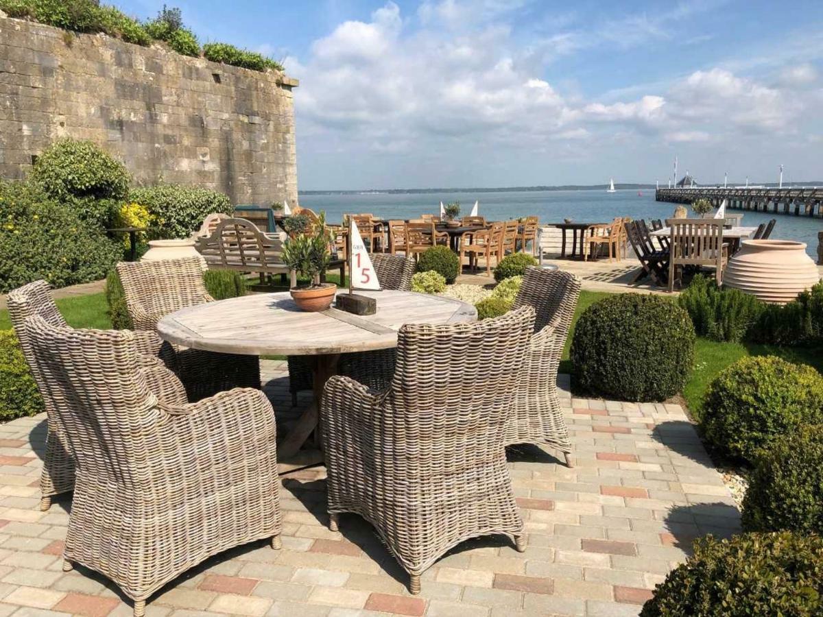 The George Hotel And Beach Club Yarmouth  Esterno foto